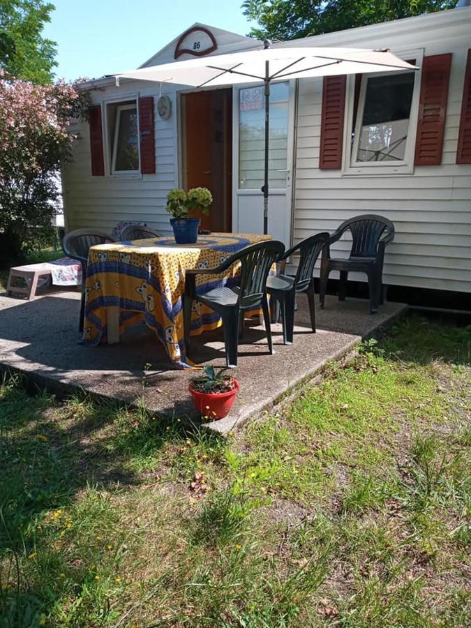 Mobil Home Saint Paul Les Dax Екстериор снимка